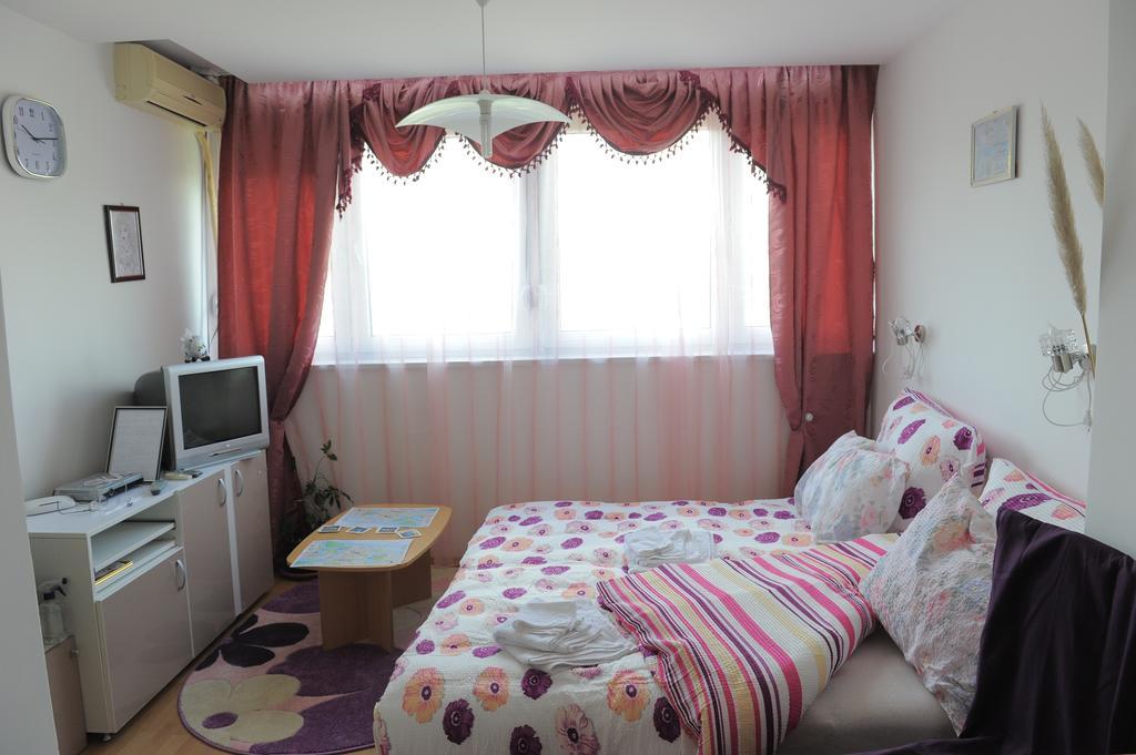 Apartment Daca Stan Belgrade Exterior photo